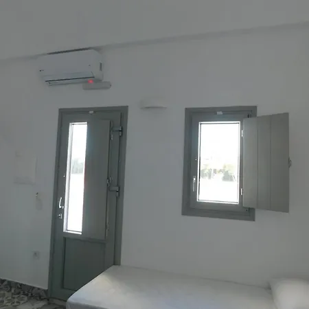 Sasa Estate Apartment Fira (Santorini)